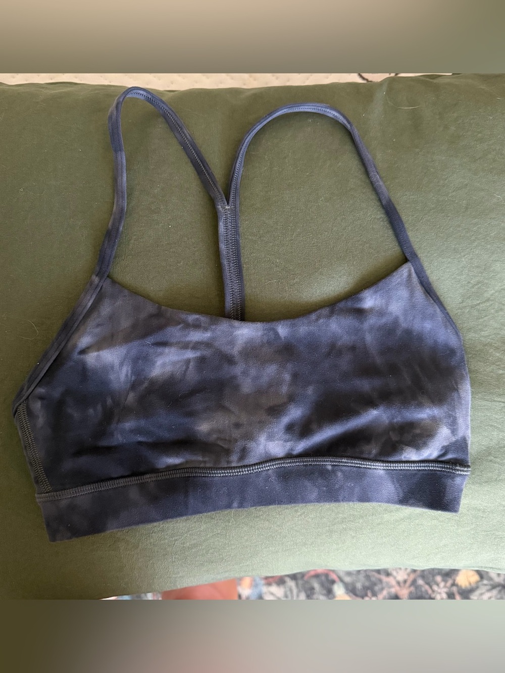 Lululemon Flow Y Bra